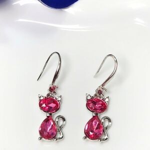 Hot Pink Gemstone Cat Threader Earrings Sparkly Statement Jewelry Kitty Gift NWT